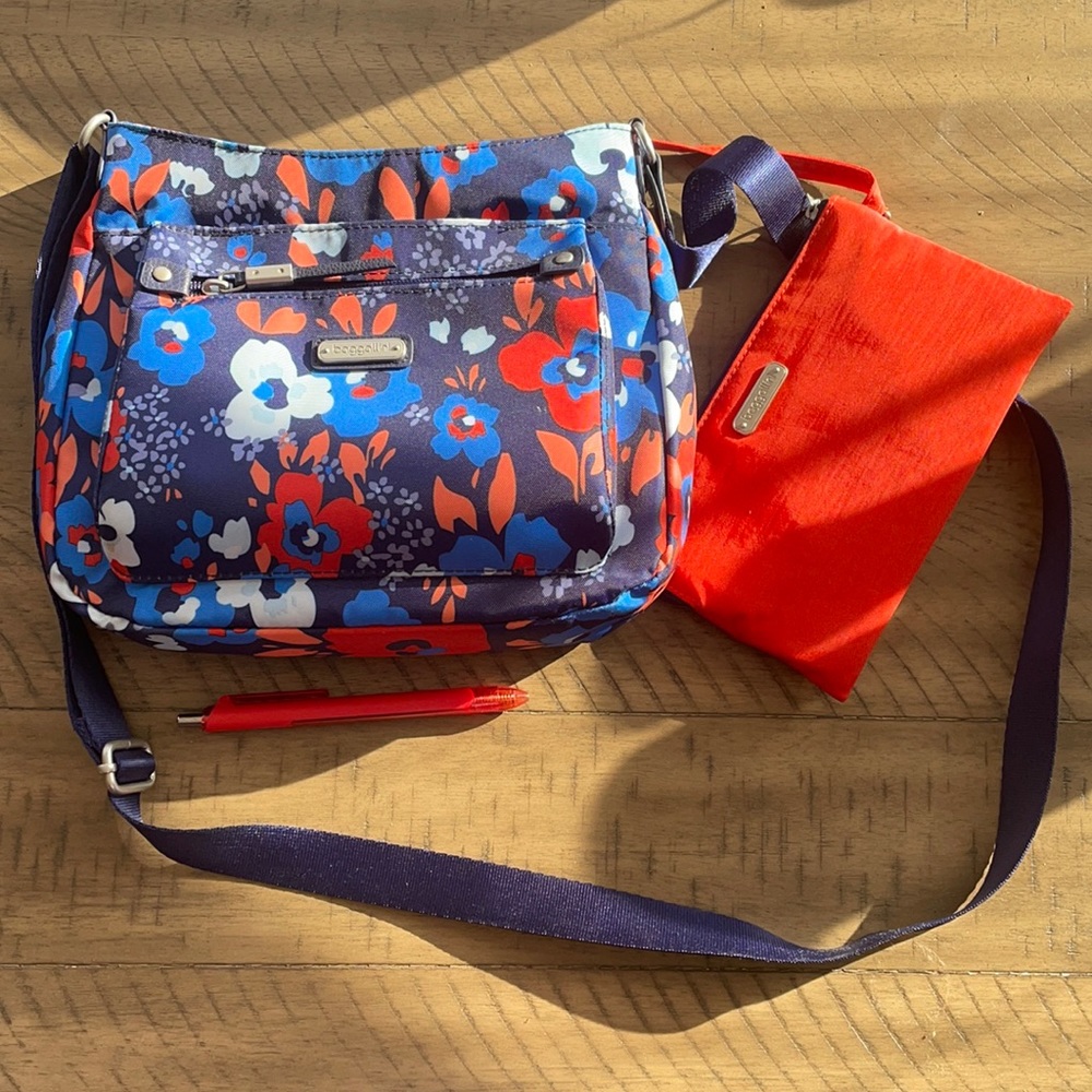 Baggallini purse